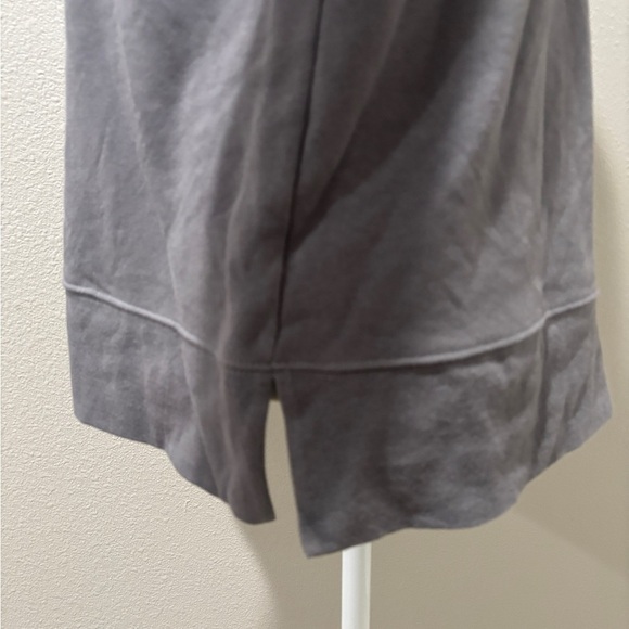 Isabel Maternity by Ingrid & Isabel Gray Crew Neck Sweater with Orange Print - Picture 3 of 4